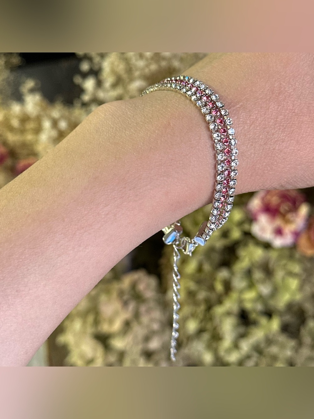 Like New Rhinstone Bracelet